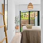 Casa Calida Brisa, *