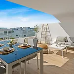 아파트 Casa Calida Brisa, 에스테포나