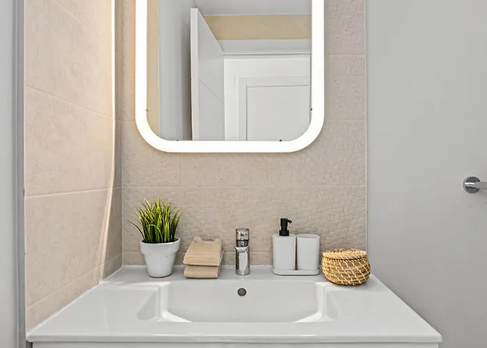 Casa Calida Brisa, *